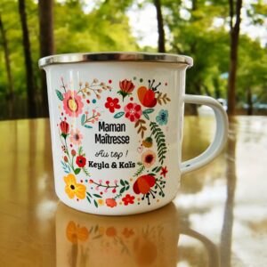 Tasse en email « Couronne florale »